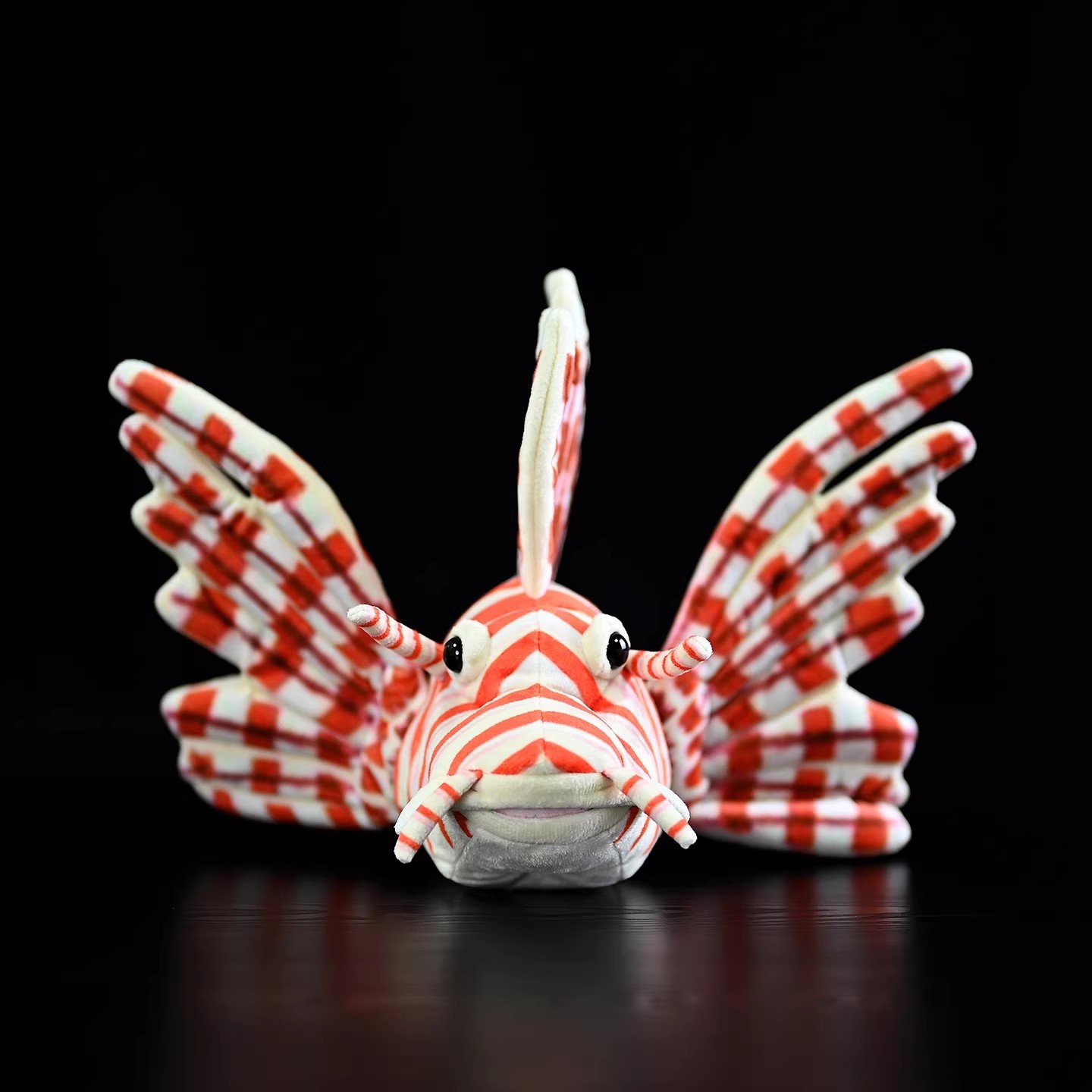 Pterois Volitans Koraalrif Vis - Aquarium Marine Park recensie en prijs
